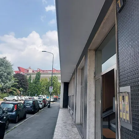 Franco Sansirohouse Rho Mi Fiera